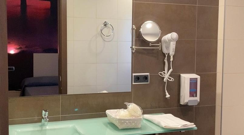 Hotel-Asador Montes Oretanos Pulgar Екстер'єр фото