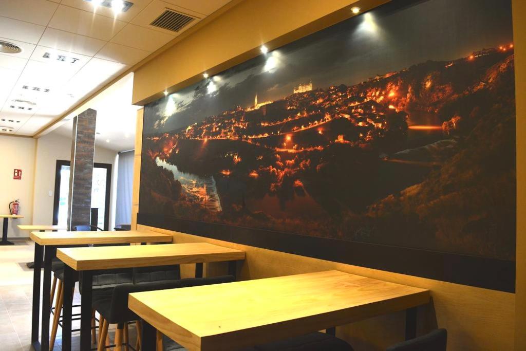 Hotel-Asador Montes Oretanos Pulgar Екстер'єр фото