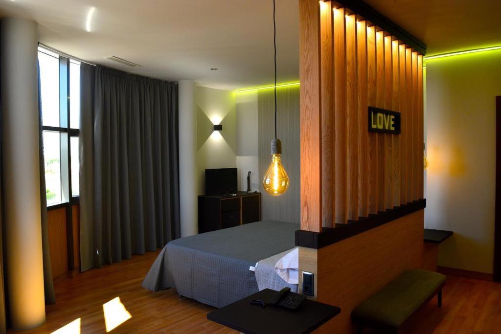 Hotel-Asador Montes Oretanos Pulgar Екстер'єр фото