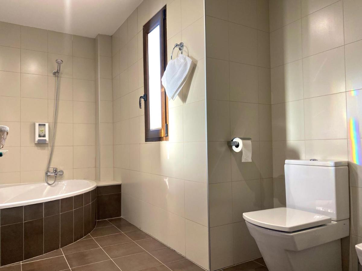 Hotel-Asador Montes Oretanos Pulgar Екстер'єр фото