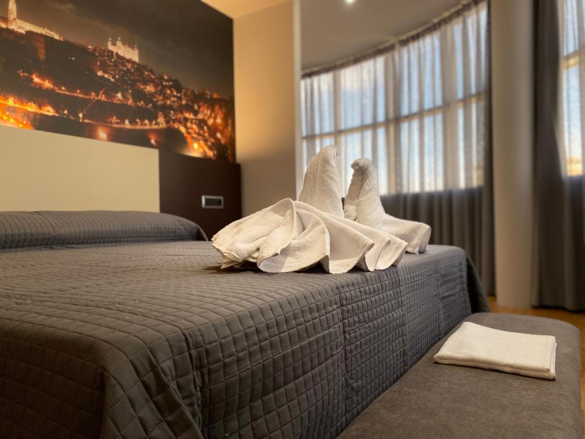 Hotel-Asador Montes Oretanos Pulgar Екстер'єр фото