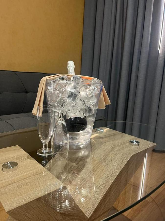 Hotel-Asador Montes Oretanos Pulgar Екстер'єр фото