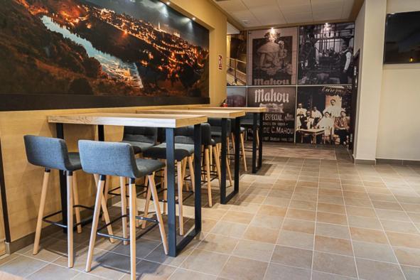 Hotel-Asador Montes Oretanos Pulgar Екстер'єр фото